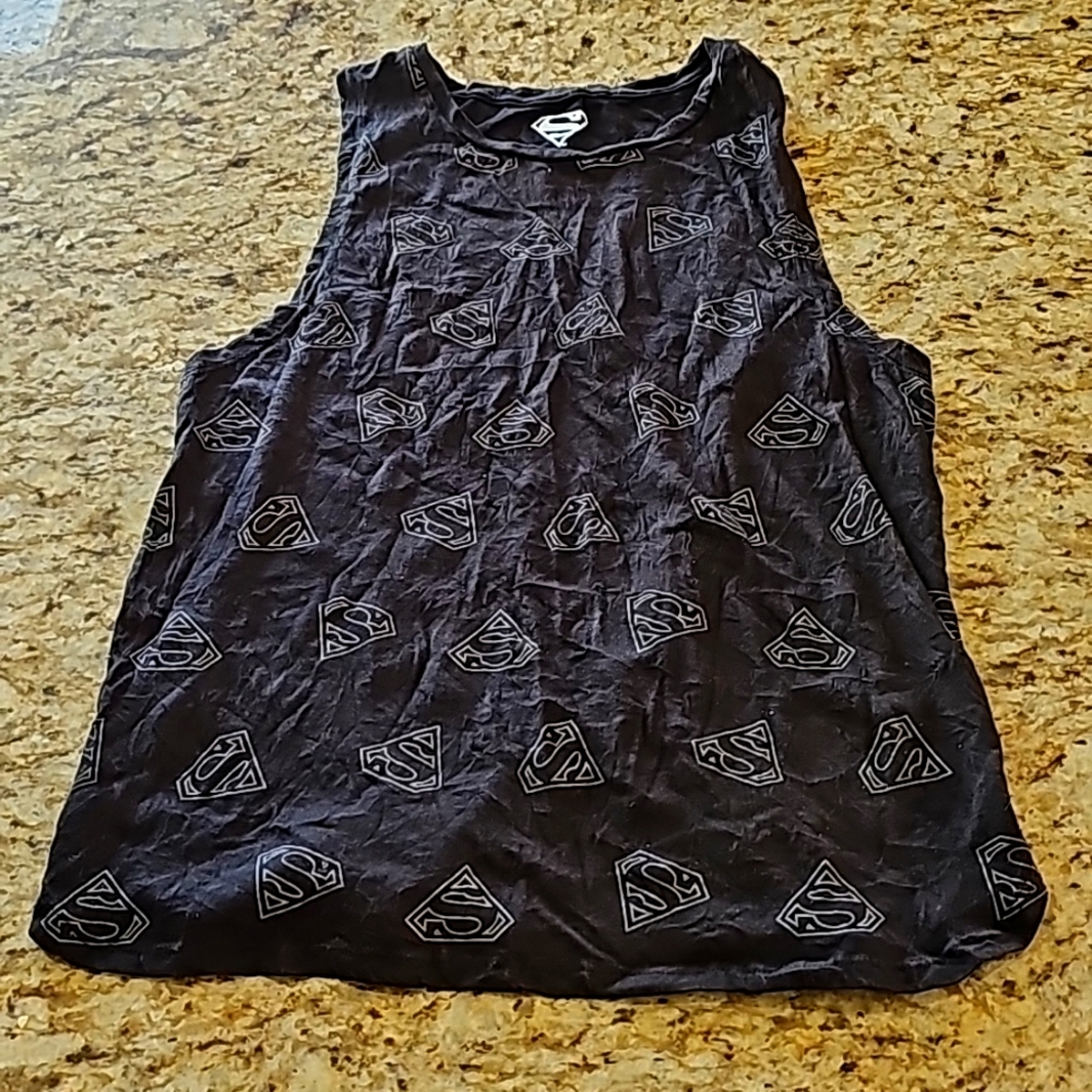 - Superman sleeveless top